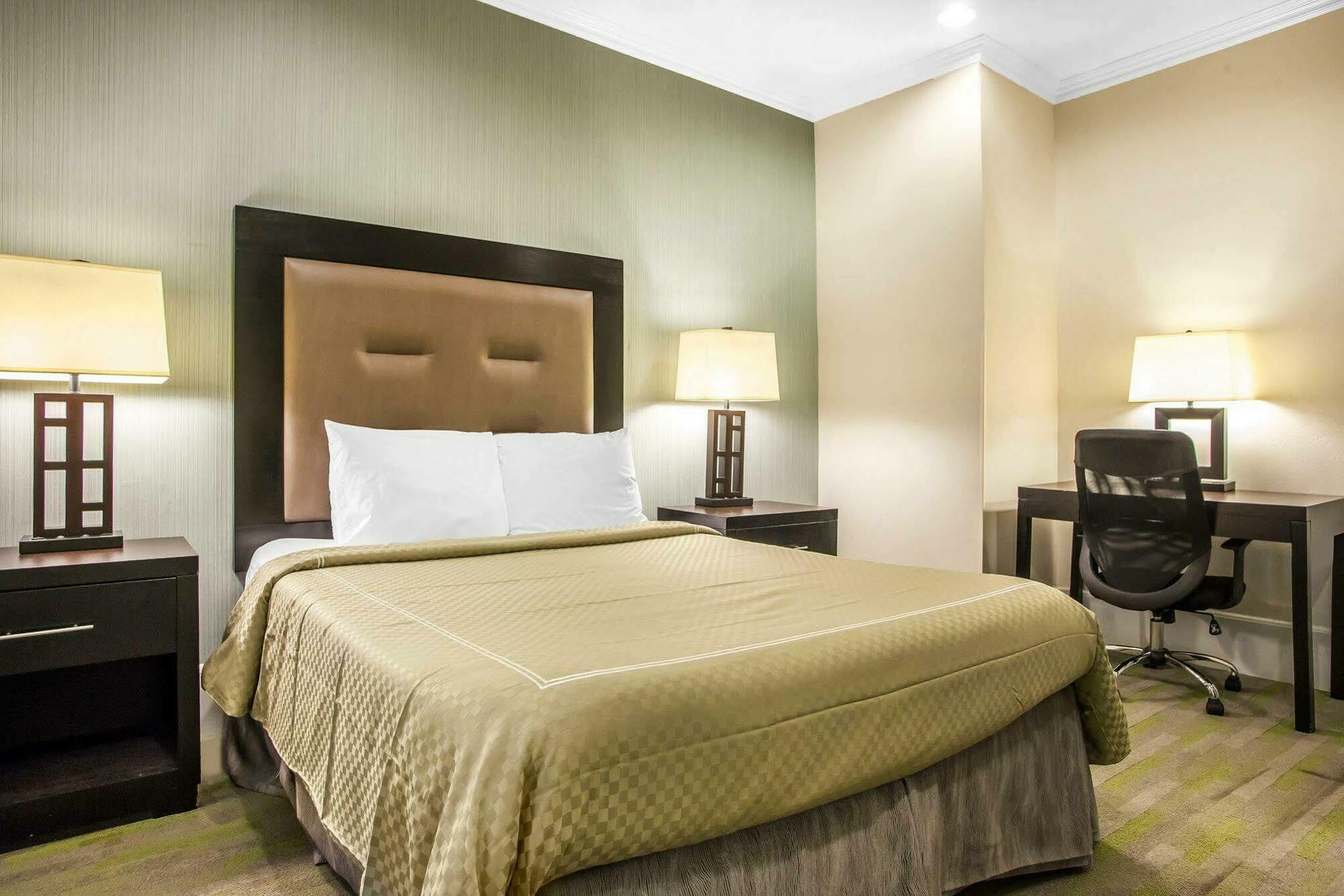 פילדלפיה Quality Inn Center City מראה חיצוני תמונה